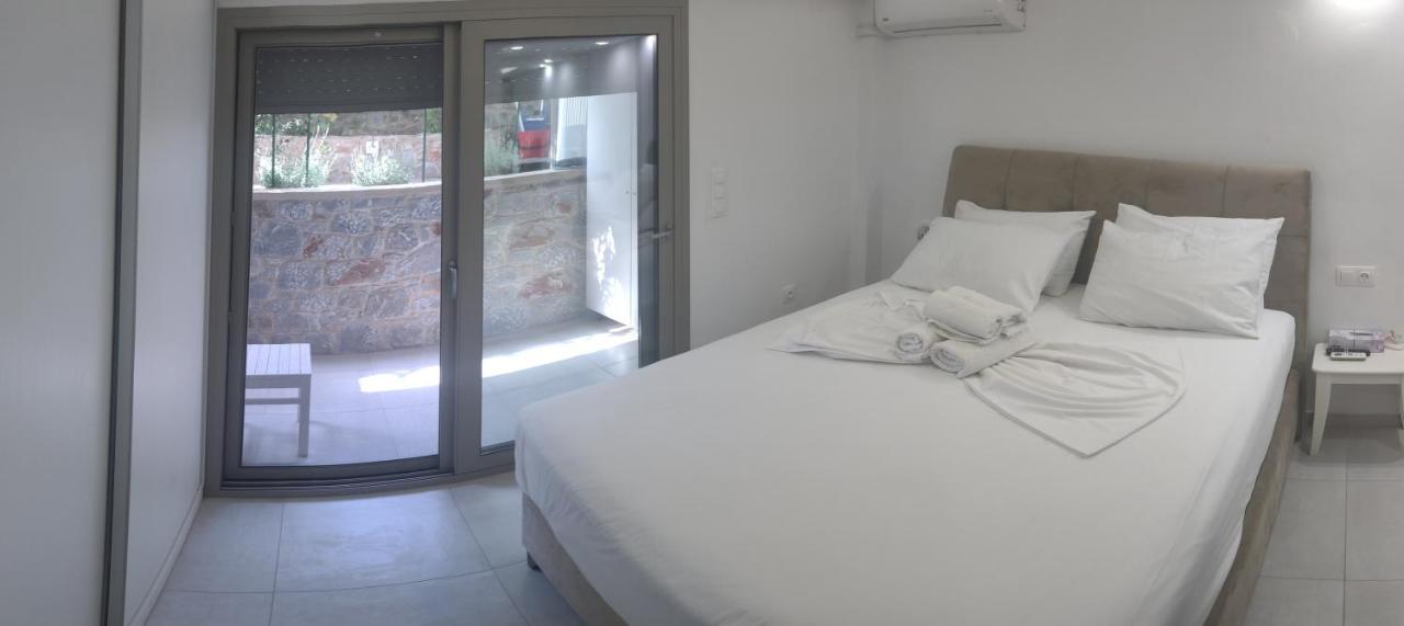 Irida Holiday Apartments Stoúpa Buitenkant foto